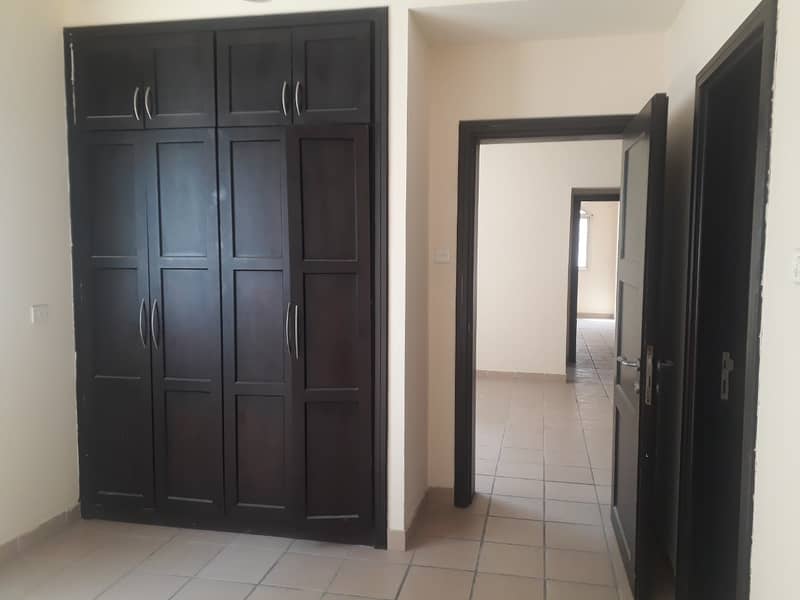 CHEAP PRICE 1BHK APARTMENT 48k SPECIOUS PRICE IN AL-BARSHA CHEAP PRICE 1BHK APARTMENT 48k SPECIOUS PRICE IN AL-BARSHA