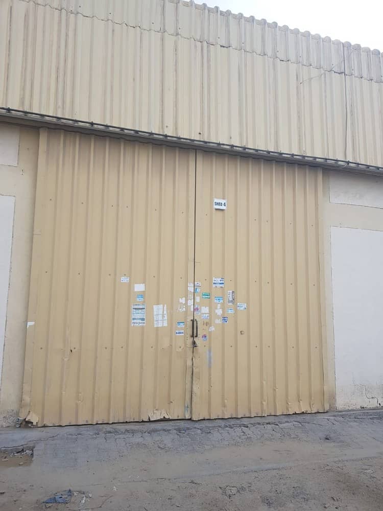 Immediate possession. 10200 sq ft insulated warehouse with 15 meters height 245k Aed Call Umer