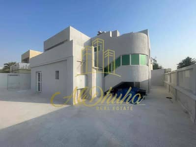 For sale a villa with an excellent location in Al-Qadissiya at Al-Kuwaiti Hospital