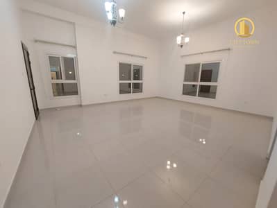 Spacious 6 bedroom double story villa with all master room! Al khan beach area