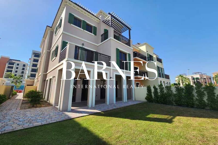 Prime Location | Private Beach Access | Elegant