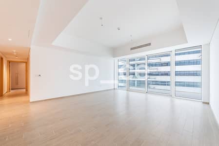 2 Bedroom Flat for Sale in Yas Island, Abu Dhabi - Golf View | 2BR Plus Maids | High Floor