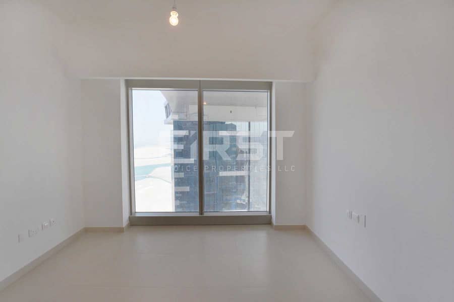 12 Internal Photo of 3 Bedroom Apartment in The Gate Tower Shams Abu Dhabi Al Reem Island Abu Dhabi UAE (25). jpg