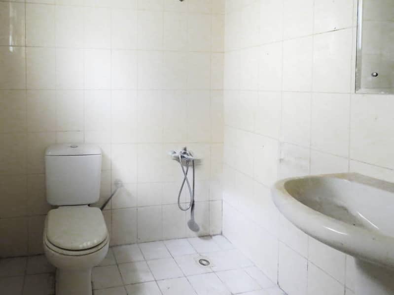 8 Multiple Rooms Available for Rent in Al-Quoz Ind 2