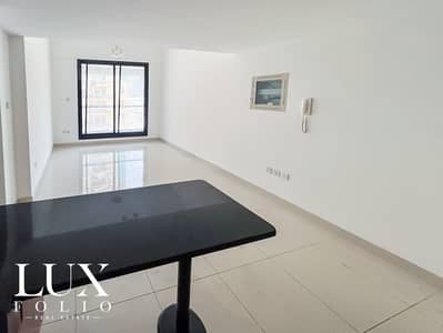 Vacant | Unfurnished | Pool View
