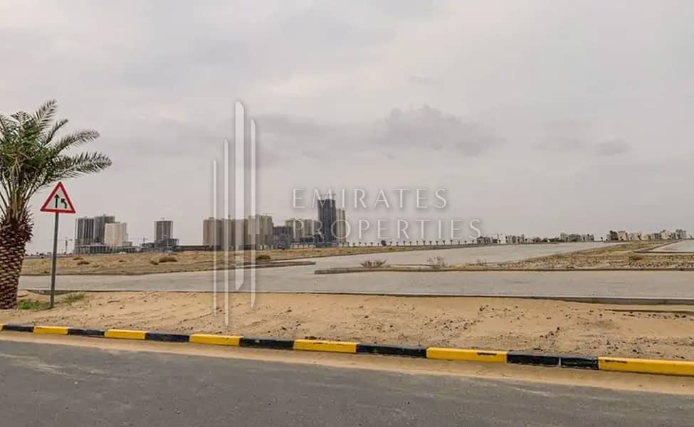 Owns a residential land at an amazing price Owns a residential land at an amazing price