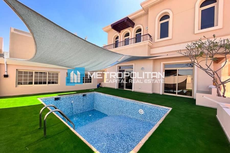 Park View| 5 Bedroom Villa| Private Pool| Vacant Park View| 5 Bedroom Villa| Private Pool| Vacant