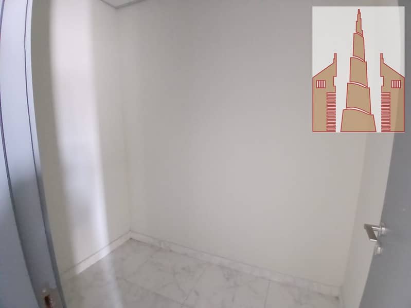 19 1000143837. jpg