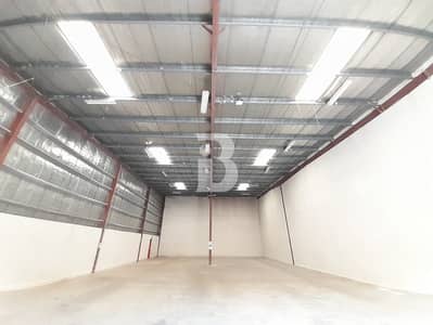 Warehouse for Rent in Dubai Investment Park (DIP), Dubai - 5002 Sqft | Spacious Warehouse in DIP 1