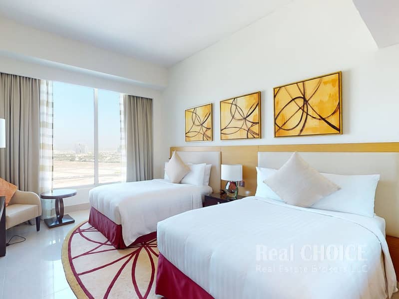 4 Marriott-Hotel-Two-Bedroom-Apartment-1504-10112022_142109. jpg