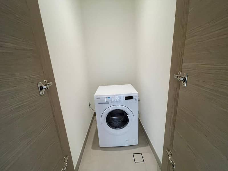 Spacious | Fully Furnished | Available - Image 19