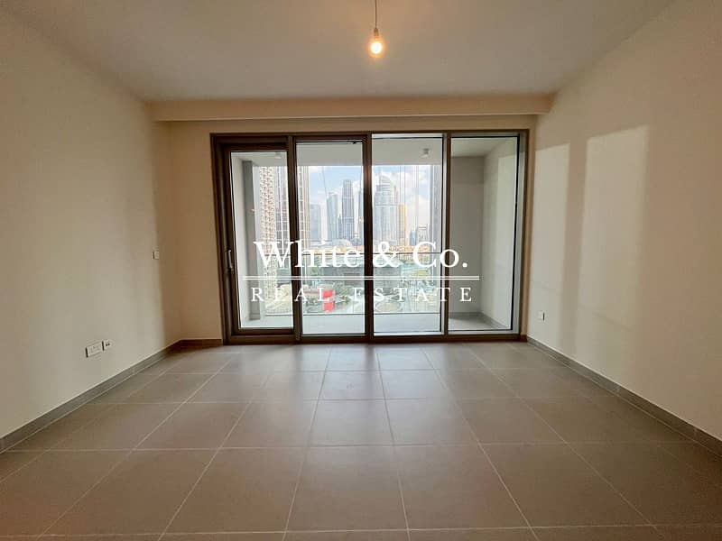 Large Layout | 3 BR+M | Burj Khalifa View