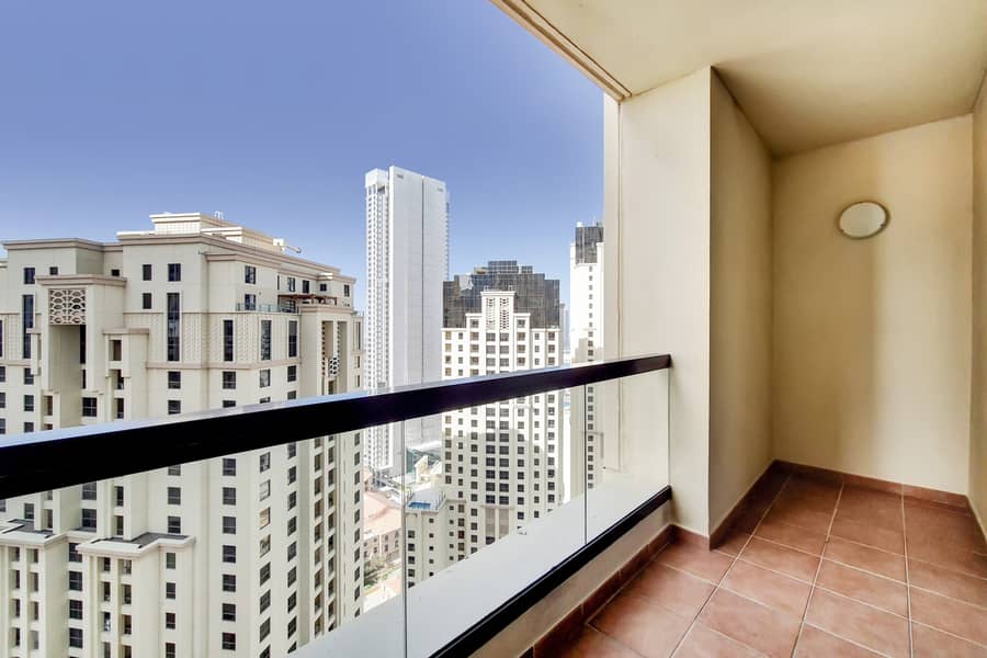 12 3_Balcony-0. jpg