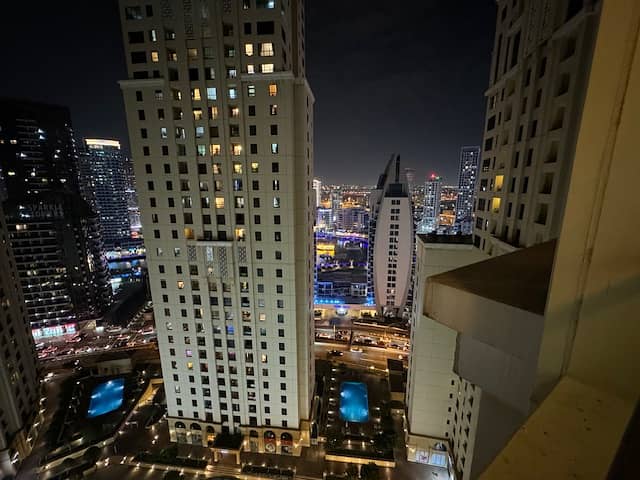 20 view night . jpg