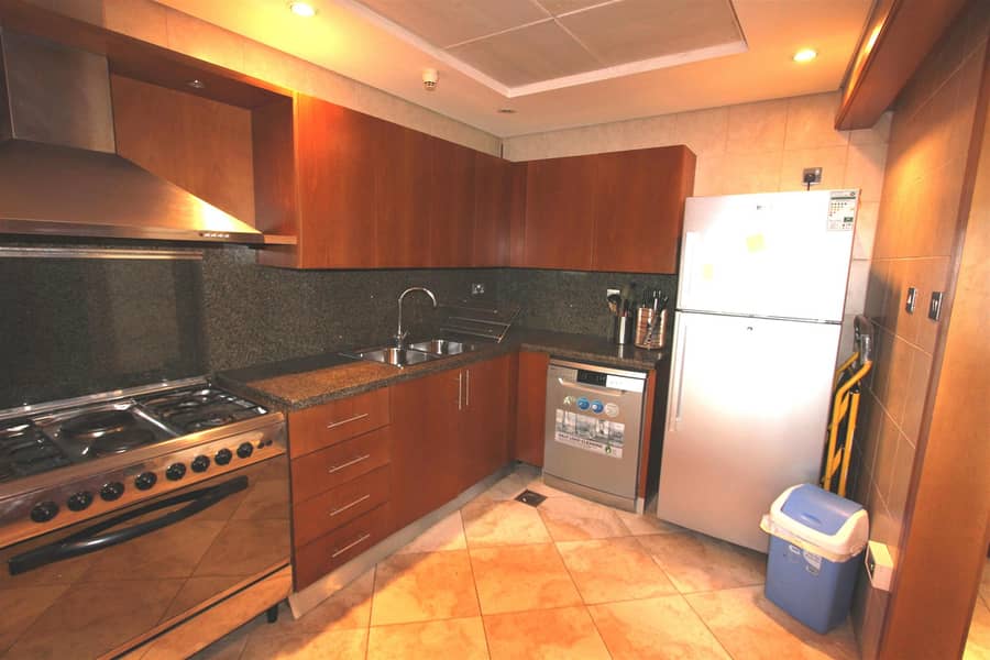 6 Fully furnished 3BR+M | Sea view
