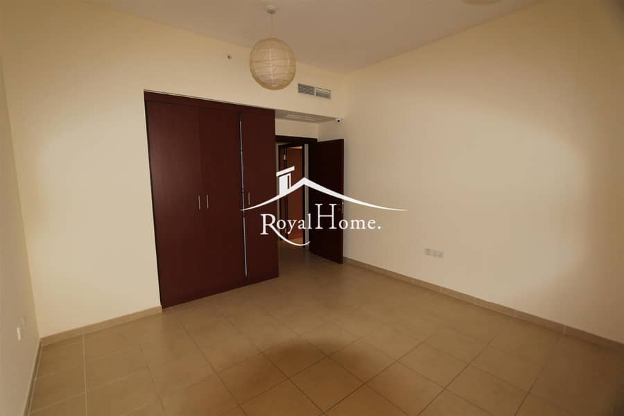10 2BR Unfurnished | Middle Floor | Marina View