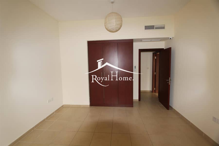 11 2BR Unfurnished | Middle Floor | Marina View