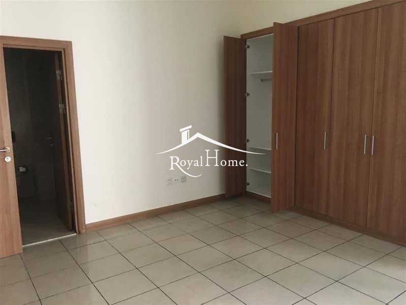 2 Spacious 1BR with 2 Balcony | Middle Floor |Vacant
