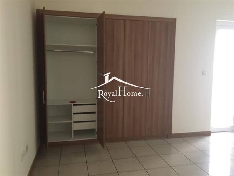 7 Spacious 1BR with 2 Balcony | Middle Floor |Vacant