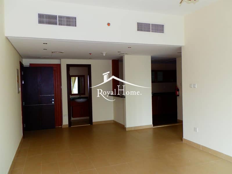 2 Lakeside residence  JLT 1br  unfurnished