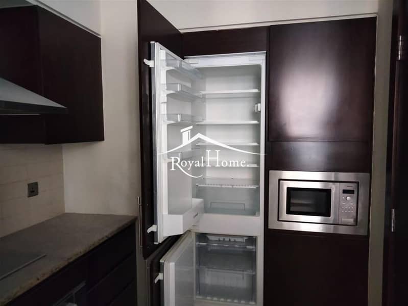 6 LUXURY 1 BR with balcony and Burj Al Arab View