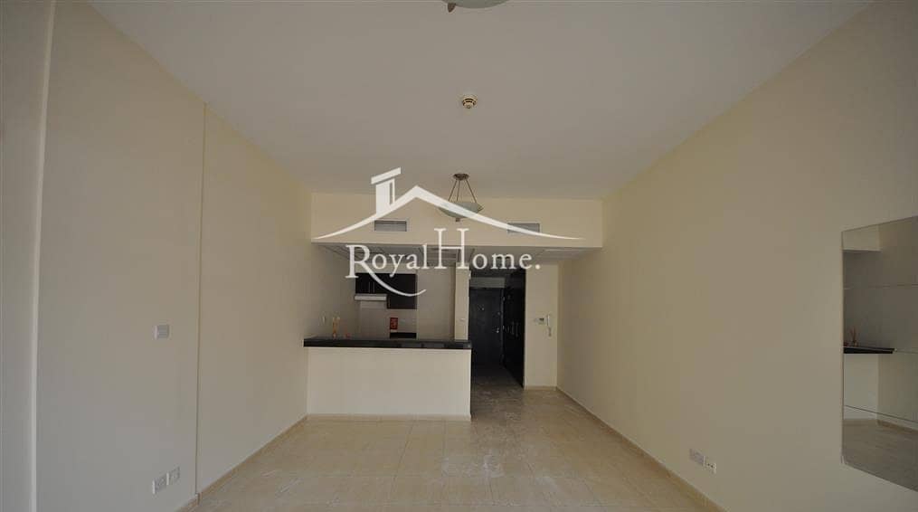 5 Spacious studio with balcony in Fortunato