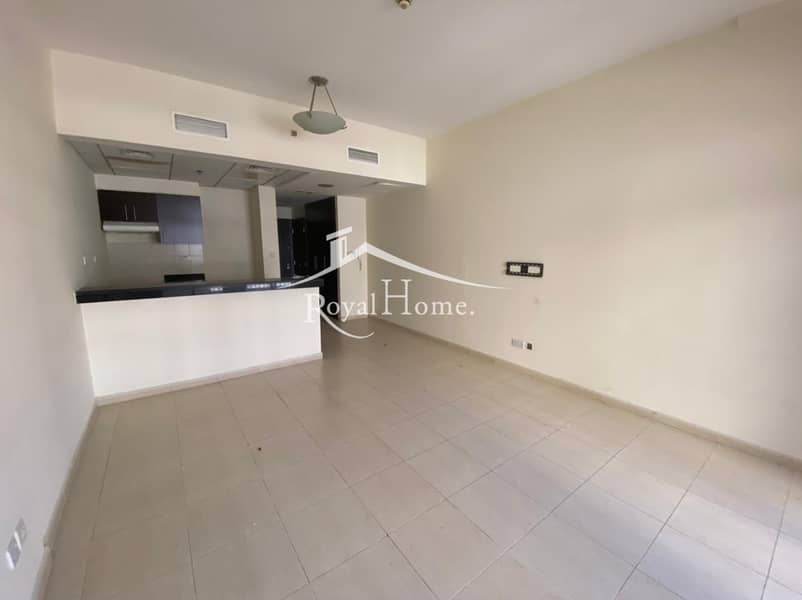 8 Spacious studio with balcony in Fortunato