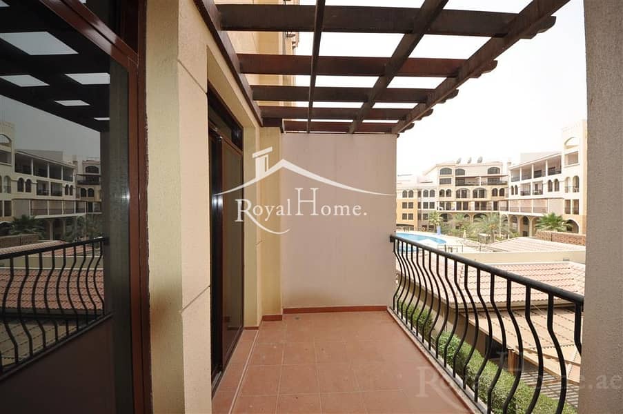 12 Spacious studio with balcony in Fortunato