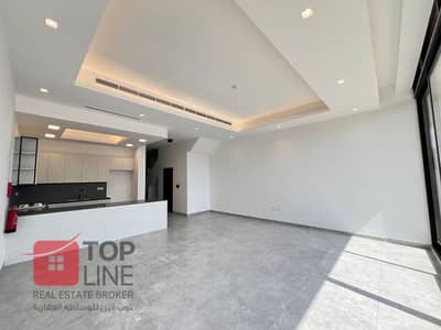 Corner I 4 Beds Plus Maids I Spacious I Brand New
