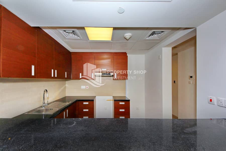 8 1-bedroom-apartment-al-reem-island-shams-abu-dhabi-gate-tower-2-kitchen-2. JPG