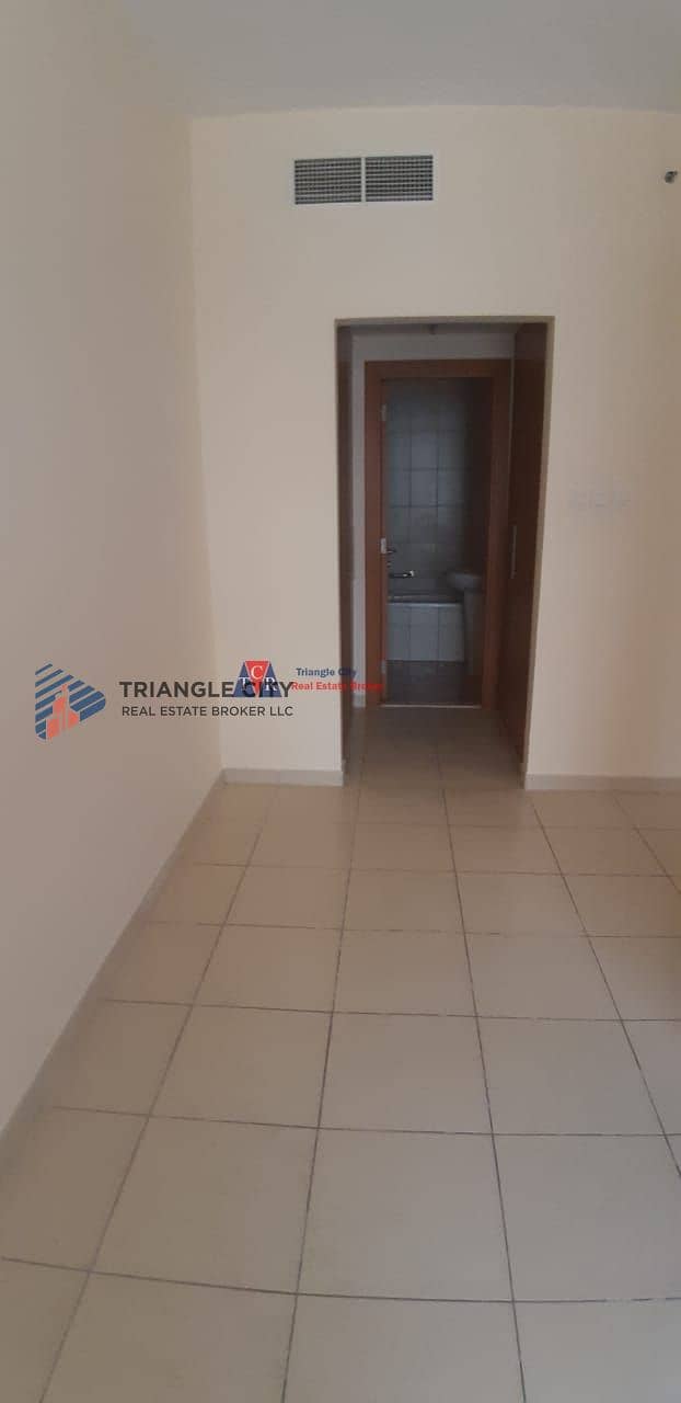 3 Large Nice 1BHK For Rent in Tuscan Residence Arezzo