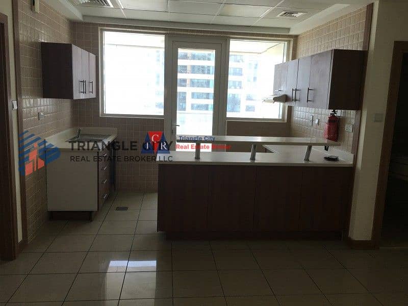 2 Full Sea View | 2 Bed | Chiller Free | Sulafa Tower | Dubai.