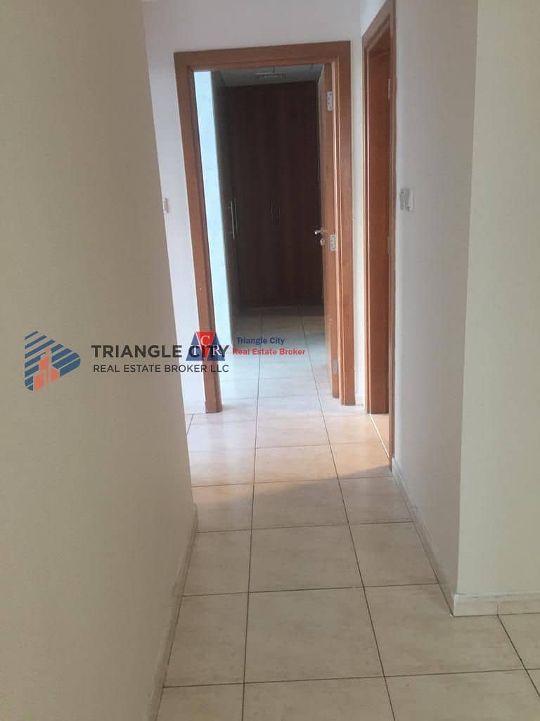 7 Vacant large corner 2 bed room sky court tower with balcony
