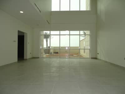Amazing Townhouse w/ Sea view & Maid's Room Amazing Townhouse w/ Sea view & Maid's Room