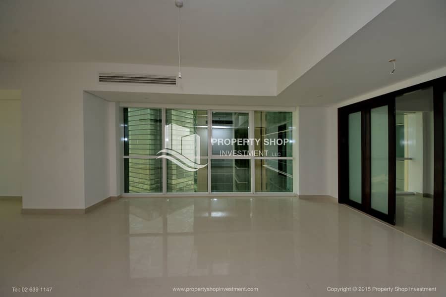 3 2-br-apartment-abu-dhabi-al-reem-island-marina-square-mag-5-residences-dining-area. JPG