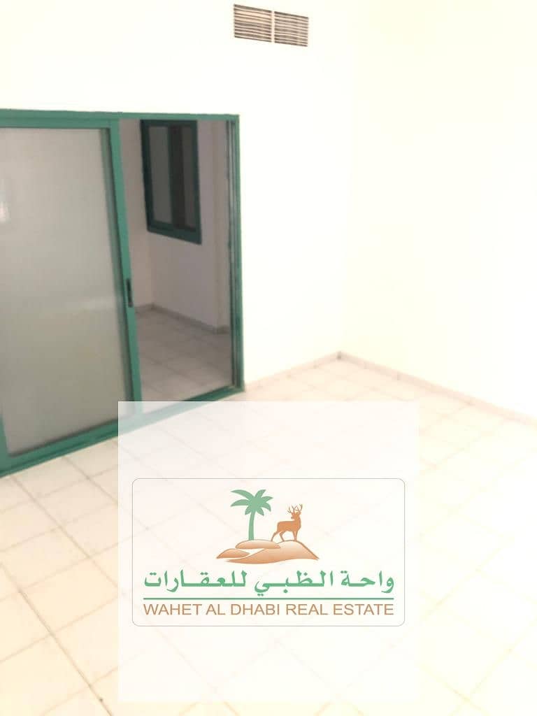 Spacious studio for annual rent in AlSoor with a separate kitchen