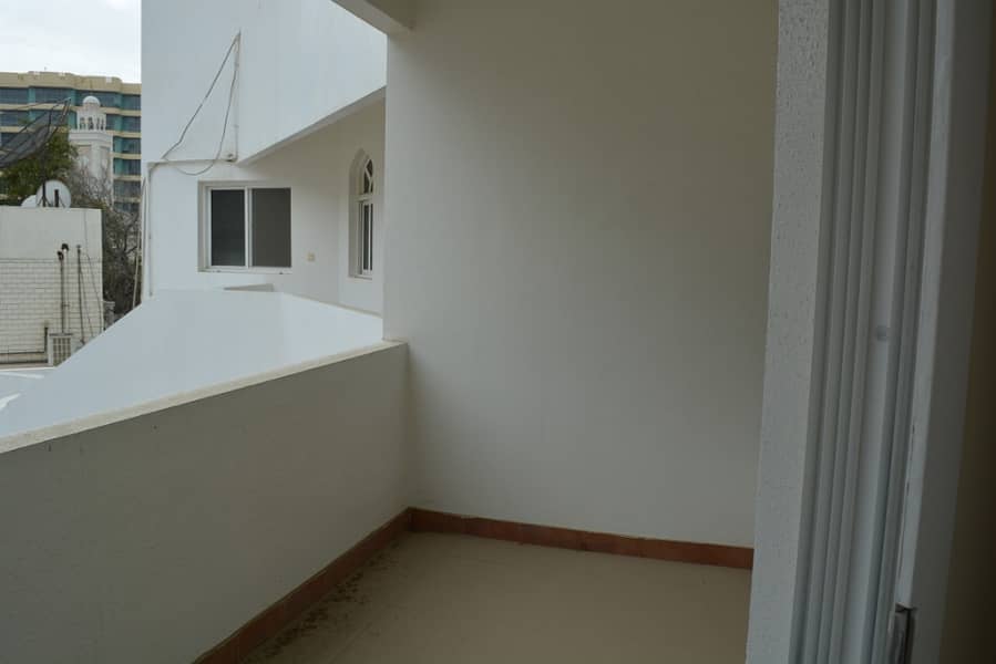 Spacious 5 bedroom villa near Abu Dhabi Corniche , Plot No 29, West 7/01, Al Nasr St.