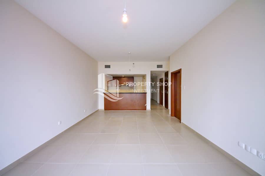 2 1-bedroom-apartment-al-reem-island-shams-abu-dhabi-gate-tower-1-dining-area. JPG