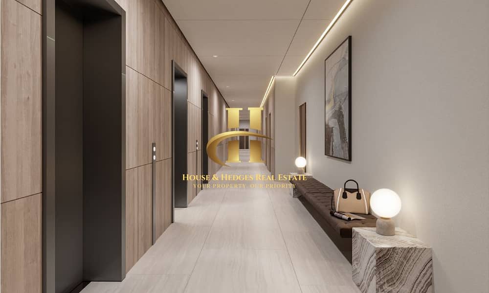 5 Residences-lift-lobby-100. jpg