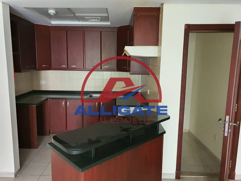 6 Big Balcony U type Mogul Cluster 1bed for sale