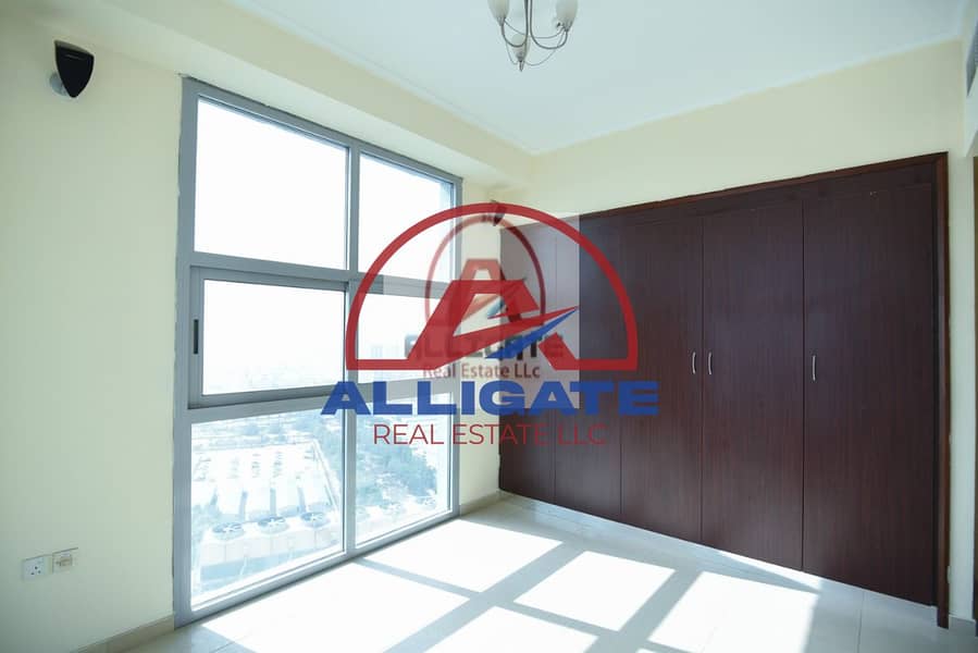 6 AF-EXCLUSIVE 2BD IN MARINA FOR SALE