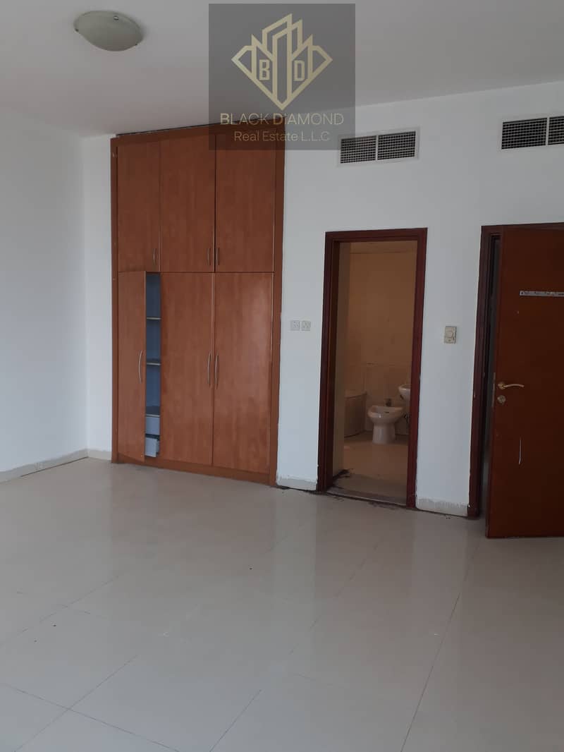 Specious 3 Bhk Al Khoor Tower Specious 3 Bhk Al Khoor Tower
