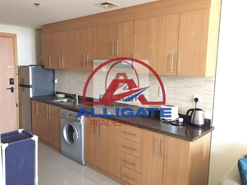 8 ELEGANT LIVING || POOL VIEW || INVESTOR DEAL