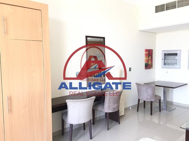 9 ELEGANT LIVING || POOL VIEW || INVESTOR DEAL