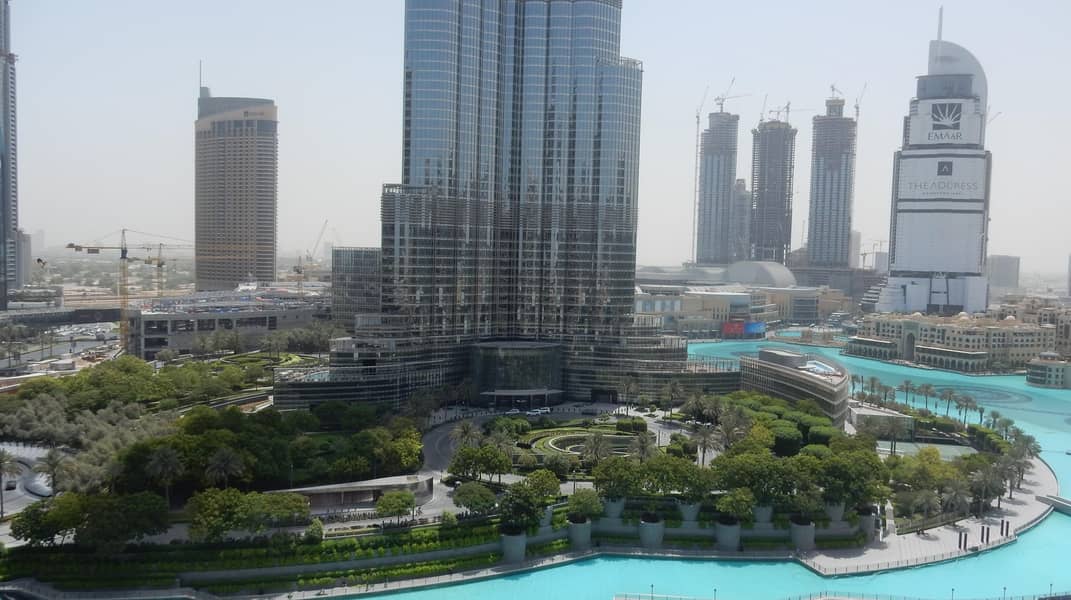 Three Bedroom with Fantastic View of Burj Khalifa and Fountain