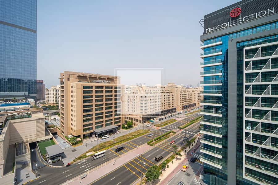 Fully Upgraded | Sea View | Furnished | Luxurious - Image 19