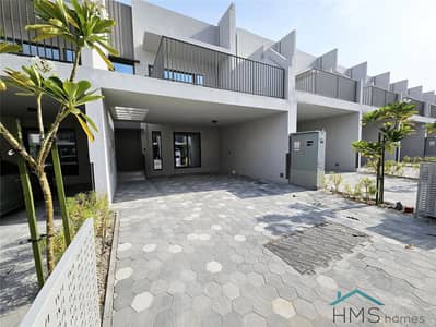 PRIME LOCATION | BRAND NEW | CLOSE TO ENTRANCE