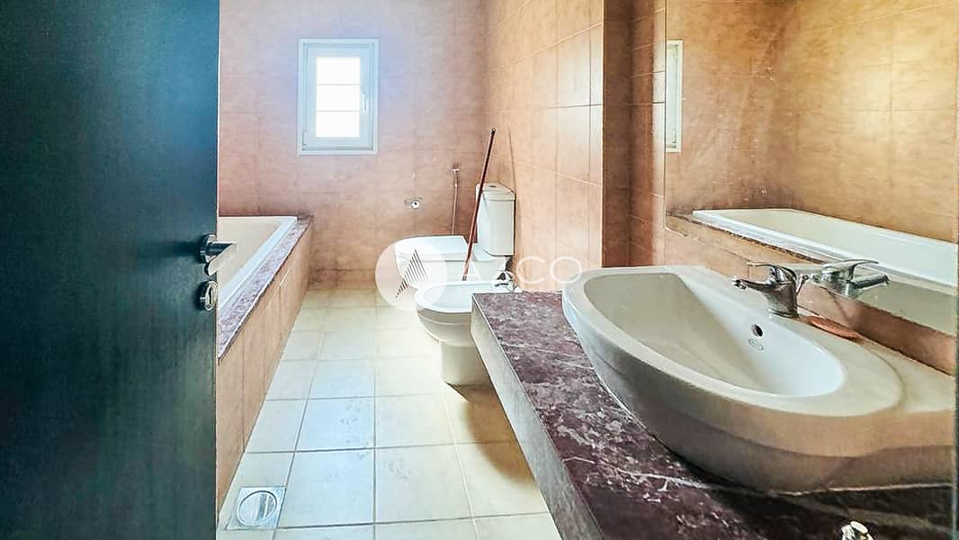12 AZCO_REAL_ESTATE_PROPERTY_PHOTOGRAPHY_ (16 of 18). jpg