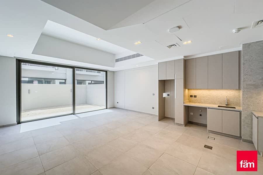 Brand New | 2 BD | MAG EYE Phase 1 Brand New | 2 BD | MAG EYE Phase 1