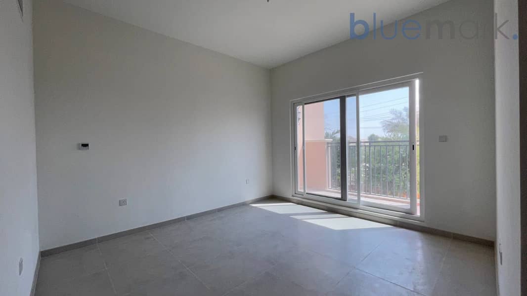 Pool/Park Facing | 3 Bed+Maid Townhouse for Sale in Amaranta Pool/Park Facing | 3 Bed+Maid Townhouse for Sale in Amaranta